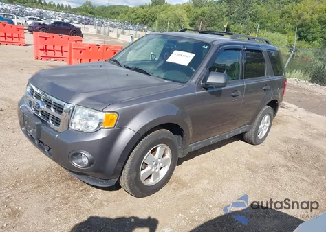 2012 Ford Escape Xlt z USA, uszkodzony, nr VIN 1FMCU9D76CKC39005